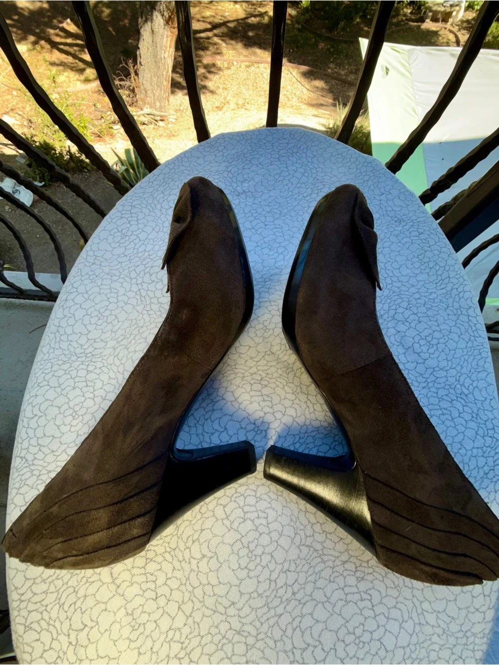 Clark’s pumps heels Brown Suede Mid-Heel cushioning bow bows comfort leather 7